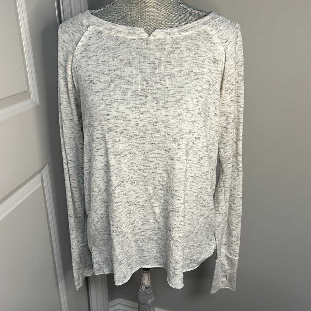 Michael Stars Brushed Knit Top Off White Size M EUC - Picture 3 of 4